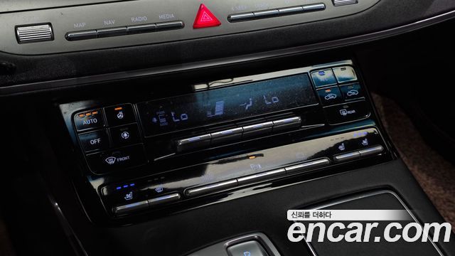 Hyundai Grandeur 2022 — photo 18