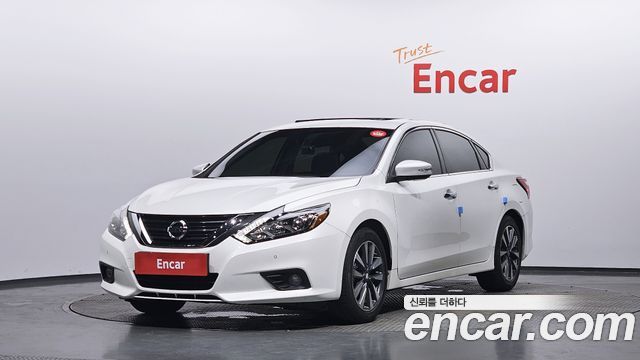 Nissan Altima 2017 — photo 1