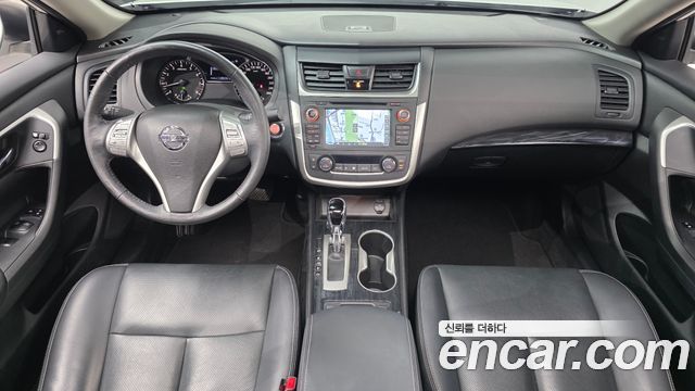Nissan Altima 2017 — photo 7