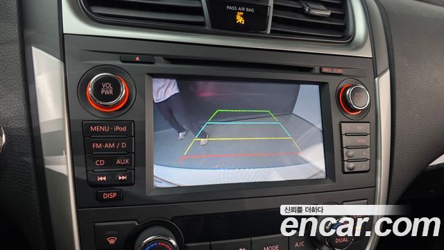 Nissan Altima 2017 — photo 17