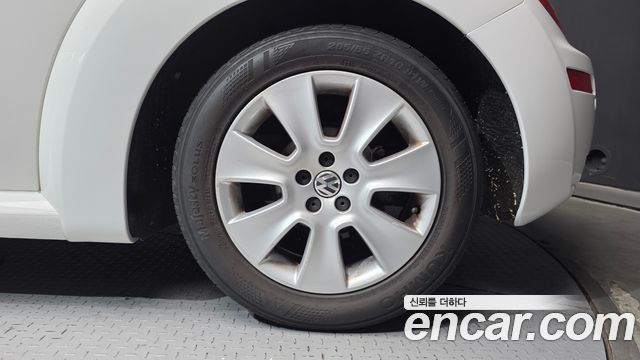 Volkswagen Beatle 2011 — photo 5