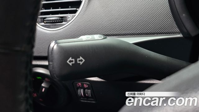 Volkswagen Beatle 2011 — photo 14