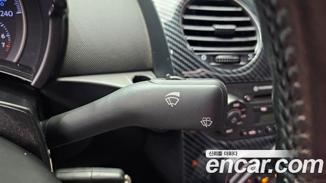 Volkswagen Beatle 2011 — photo 15