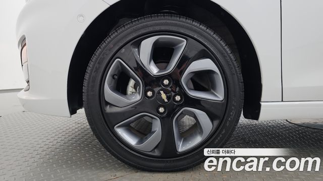 Chevrolet Korea Spark 2021 — photo 5