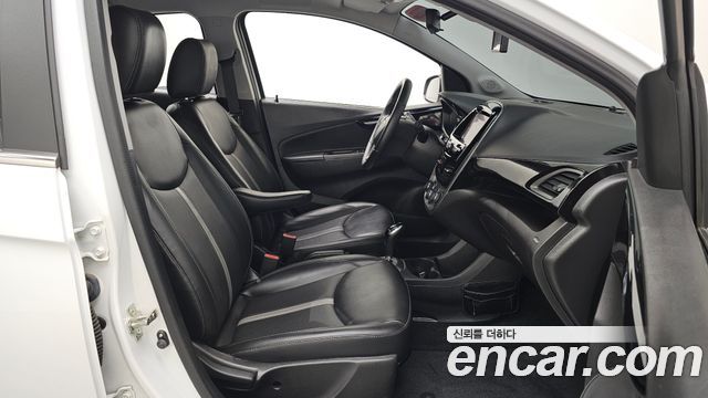 Chevrolet Korea Spark 2021 — photo 17