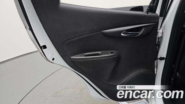 Chevrolet Korea Spark 2021 — photo 15