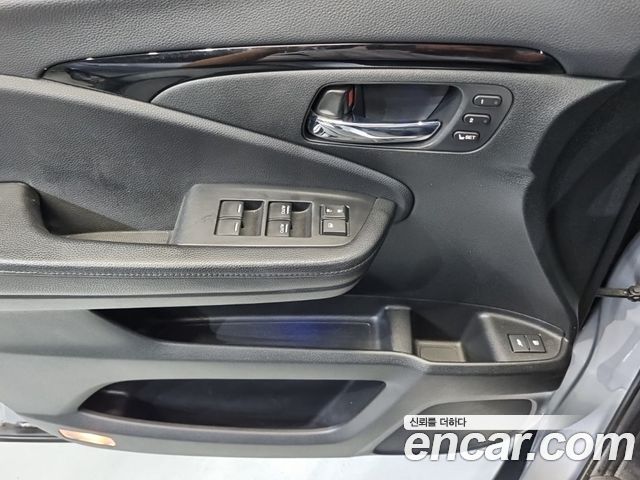 Honda Pilot 2018 — photo 7