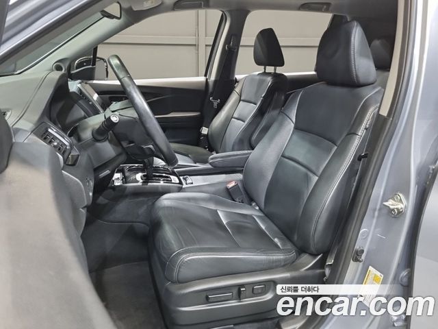 Honda Pilot 2018 — photo 15