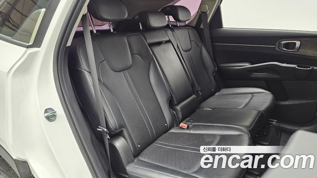 Kia Sorento 2021 — photo 12