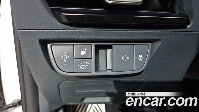 Kia EV6 2023 — photo 16
