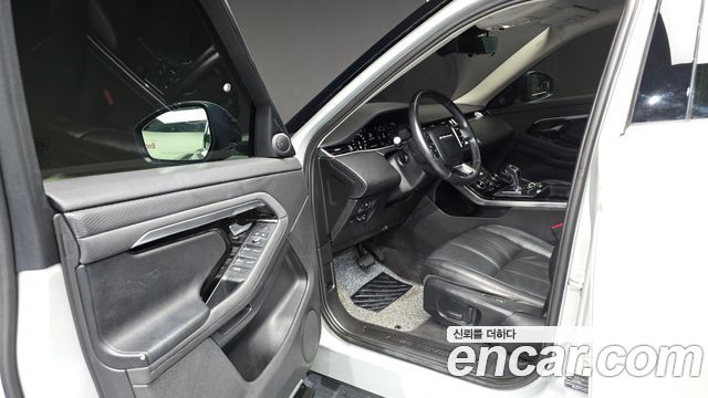 Land Rover Range Rover Evoque 2020 — photo 10