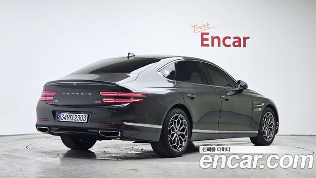 Genesis G80 2022 — photo 2