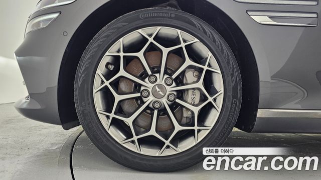Genesis G80 2022 — photo 5