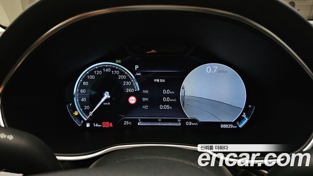 Genesis G80 2022 — photo 8