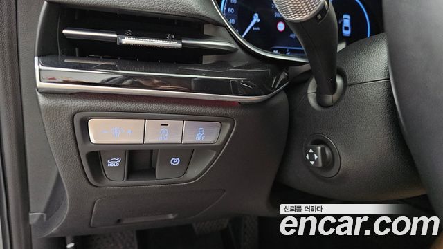 Genesis G80 2022 — photo 15