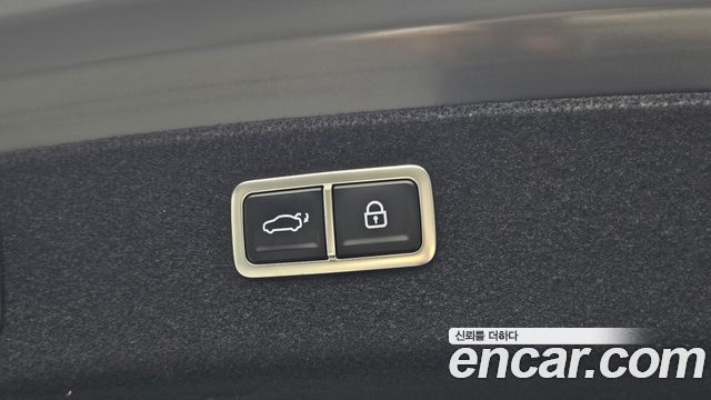 Genesis G80 2022 — photo 20