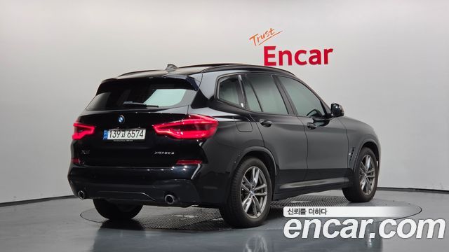 BMW X3 2021 — photo 2