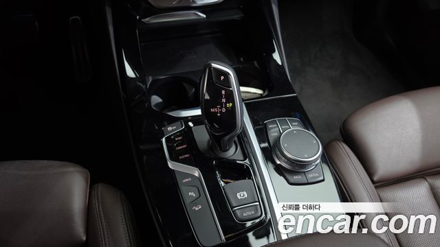 BMW X3 2021 — photo 9