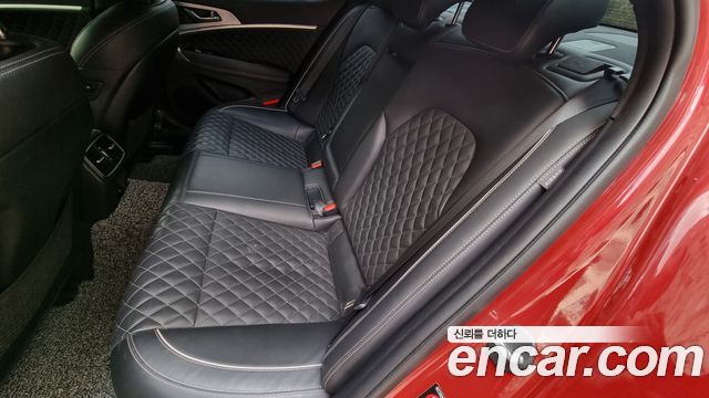 Genesis G70 2019 — photo 7