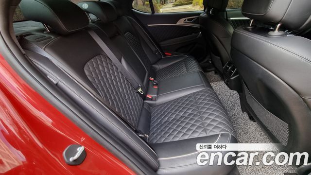 Genesis G70 2019 — photo 8