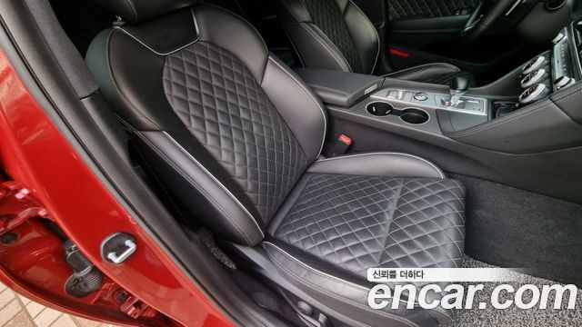 Genesis G70 2019 — photo 9