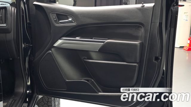 Chevrolet Korea Colorado 2020 — photo 15