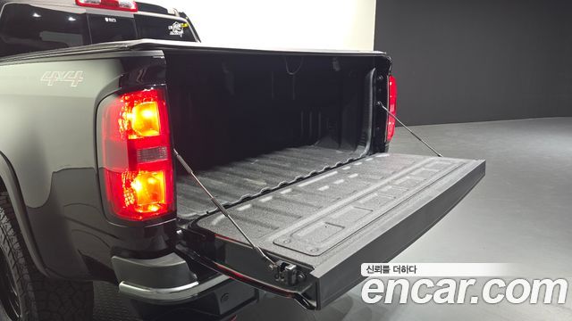Chevrolet Korea Colorado 2020 — photo 27