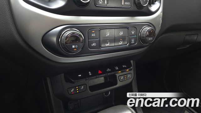 Chevrolet Korea Colorado 2020 — photo 32