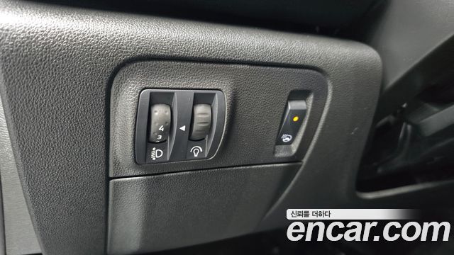 Renault Korea SM6 2019 — photo 14