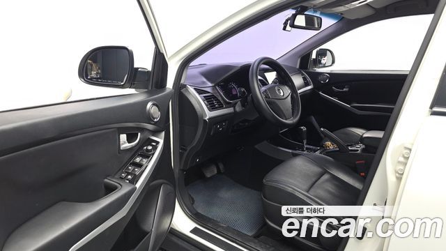 KG Mobility KORANDO 2015 — photo 13