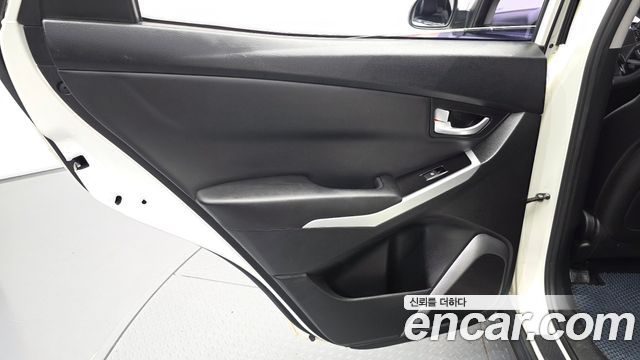 KG Mobility KORANDO 2015 — photo 15