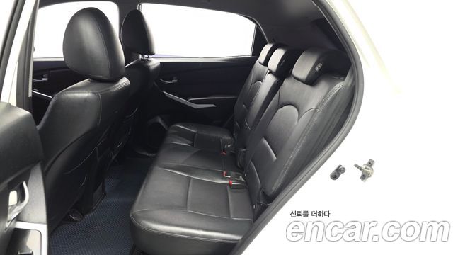 KG Mobility KORANDO 2015 — photo 16