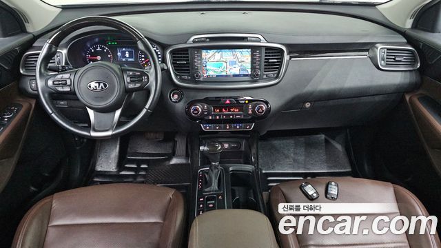 Kia Sorento 2016 — photo 10