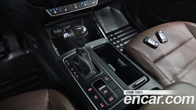 Kia Sorento 2016 — photo 12