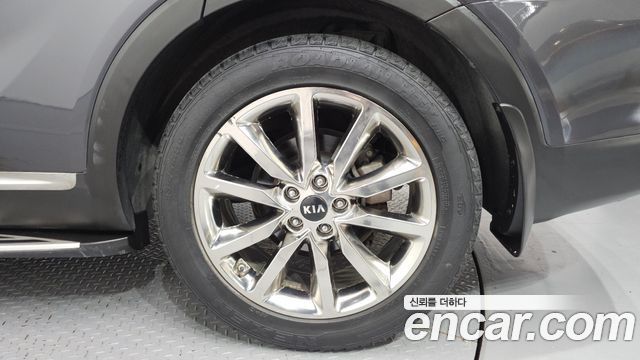 Kia Sorento 2016 — photo 7