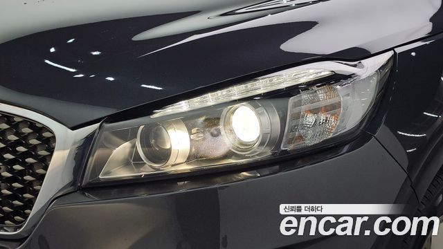 Kia Sorento 2016 — photo 8