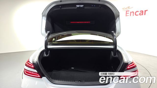 Genesis G70 2025 — photo 25
