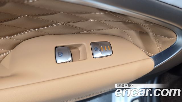 Genesis G70 2025 — photo 29