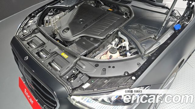 Mercedes-Benz S-Class 2026 — photo 6