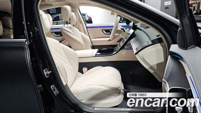 Mercedes-Benz S-Class 2026 — photo 18
