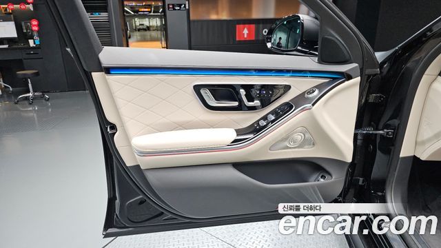 Mercedes-Benz S-Class 2026 — photo 14