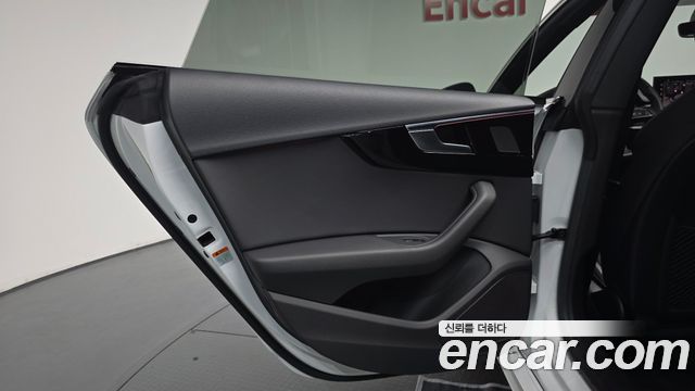 Audi A5 2020 — photo 15