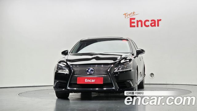 Lexus LS 2016 — photo 3