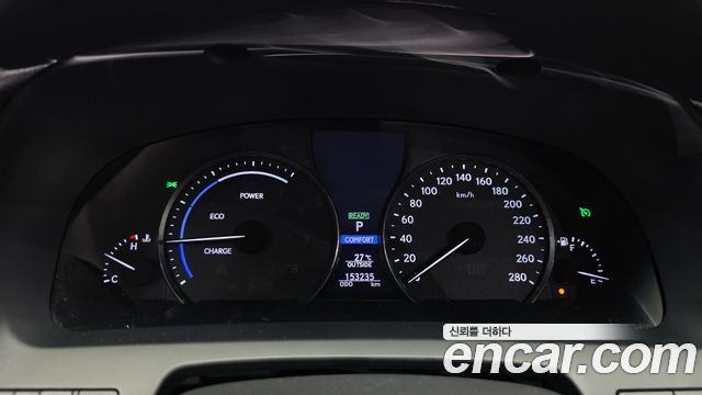 Lexus LS 2016 — photo 8