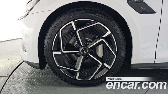 BYD Seal 2026 — photo 5