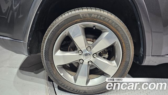 Jeep Cherokee 2015 — photo 5