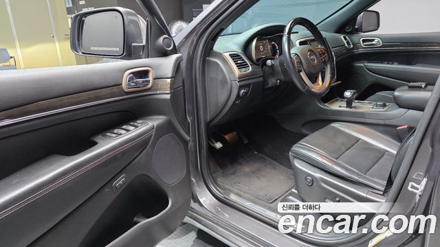Jeep Cherokee 2015 — photo 10