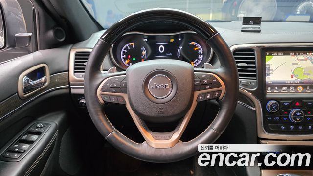 Jeep Cherokee 2015 — photo 13