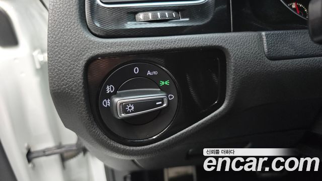 Volkswagen Golf 2015 — photo 18
