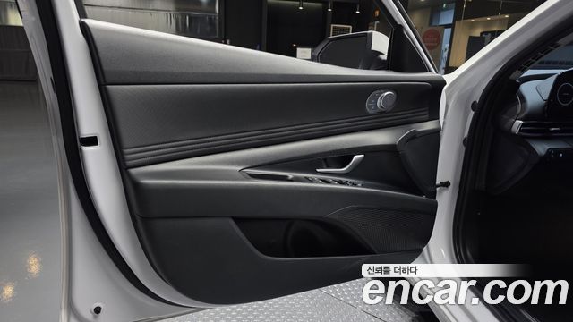 Hyundai AVANTE 2024 — photo 14